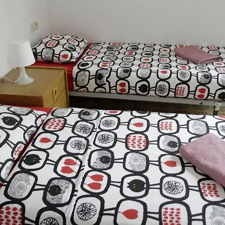 Cozy Near Sagrada Familia